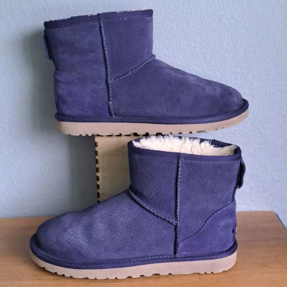 UGG Classic Mini Exotic Scales Marine Navy Blue Women 6 Suede Snow Boots Short - Picture 5 of 12